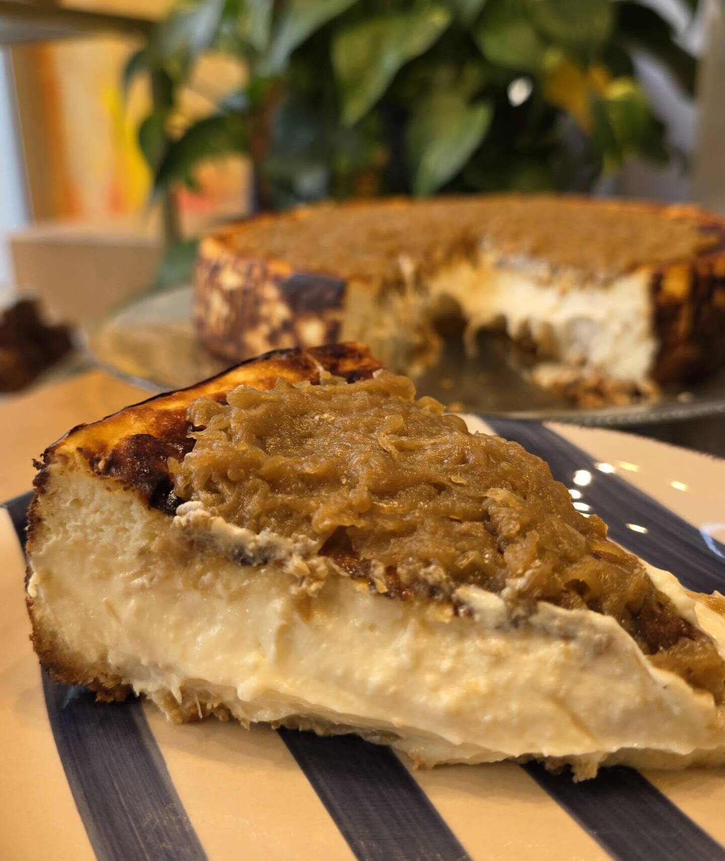 Tarta de Queso De Cabra y Cebolla Caramelizada